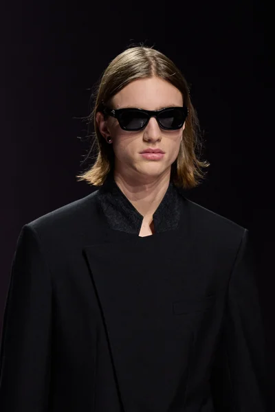 Look 152